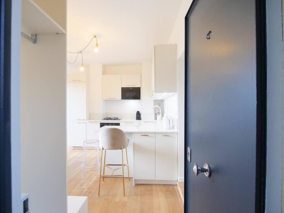 Charme Et Modernite Au Coeur Du Quartier St Louis Διαμέρισμα Βερσαλλίες Εξωτερικό φωτογραφία